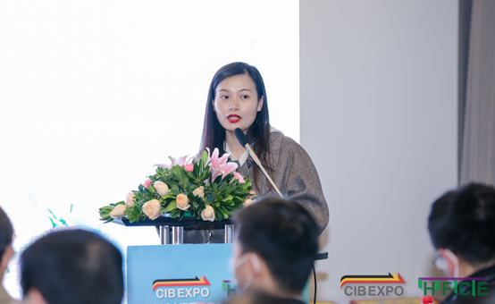 携创美好未来|“推进《长三角省际毗邻公交运营服务规范》学术研讨会” 盛大召开!(图4) 图片