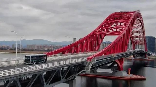 宇通高端公交上线!北仑公交开创绿色交通“新时代”(图6) 图片