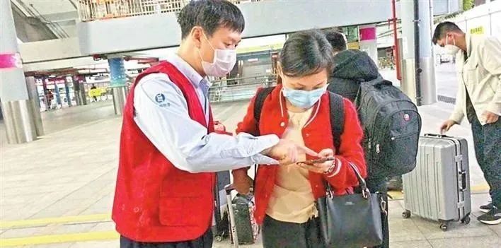 日踩刹车200多次,深圳巴士驾驶员已形成斑马线“肌肉记忆”(图6) 图片