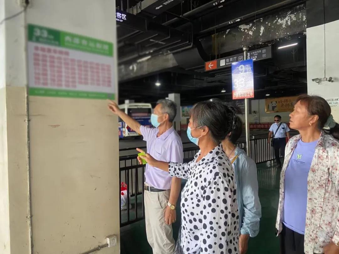 扬州公交首条“准点公交”落地实行,“掐点乘车”未来可期(图3) 扬州公交首条“准点公交”落地实行,“掐点乘车”未来可期(图3)