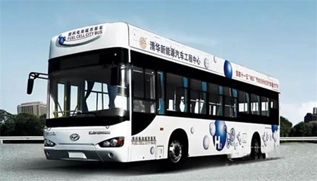 跟随央视镜头 看苏州金龙17年氢能商用车探索历程(图2)